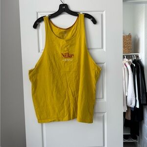 Nike Men’s Yellow Graphic Tank Top, XL